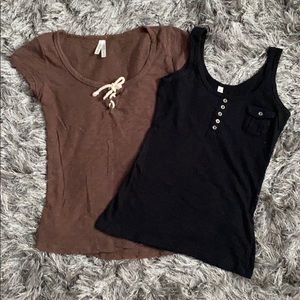 2 tops t-shirt and sleeveless top